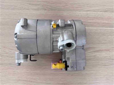 ضاغط تكييف الهواء للسيارات