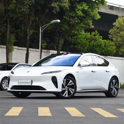 NIO ET5 100 سيارة سيدان كهربائية نقية