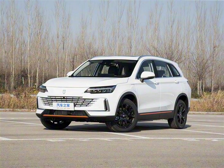2026 Skyworth HT-i Hybrid SUV