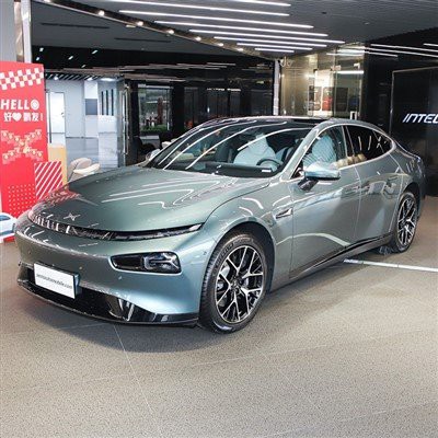 XPENG P7i سيارة سيدان رياضية متوسطة الحجم